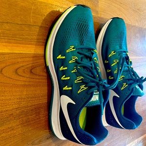 COPY - Nike Zoom Pegasus 33 Rio Teal